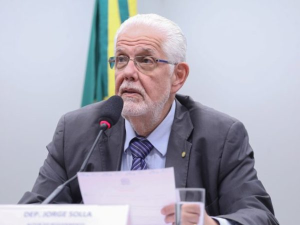 Audiência Pública - Atualização das normativas em terapia nutricional oral, enteral e parenteral. Dep. Jorge Solla (PT-BA)