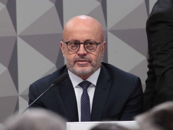 Deliberação – Oitiva de testemunha. Empresário, Antônio Carlos.