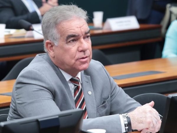 Audiência Pública - Trabalhadores plataformizados que prestam serviços de transporte de passageiros. Dep. Zé Neto (PT - BA)