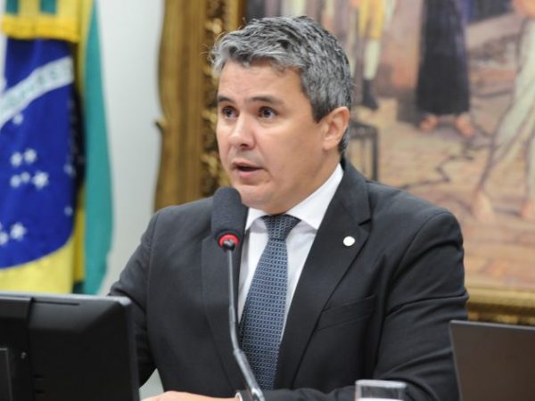 Discussão e votação de propostas legislativas. Dep. Diego Garcia (REPUBLICANOS - PR)