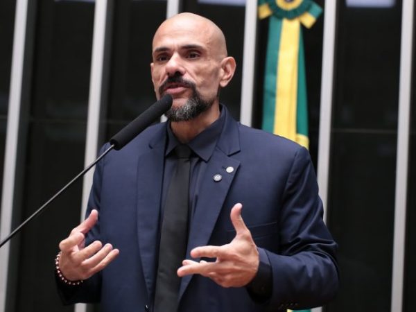Discussão e votação de propostas legislativas. Dep. Sargento Portugal (PODE - RJ)