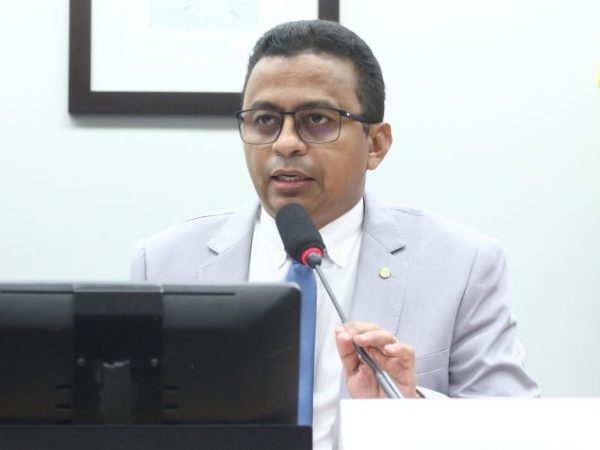 Audiência Pública - Critérios de avaliação biopsicossocial, exclusões de candidatos em concurso público para carreira de segurança pública e reserva de vagas para pessoas com deficiência. Dep. Dr. Francisco (PT - PI)