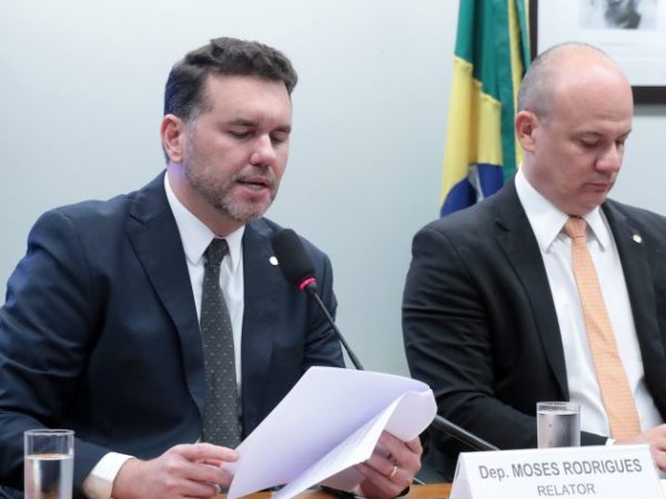 Apreciação de pareceres. Dep. Moses Rodrigues (UNIÃO - CE)