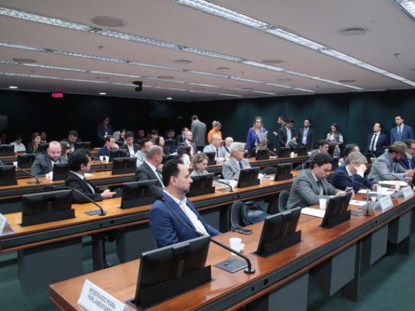Apreciação de pareceres.