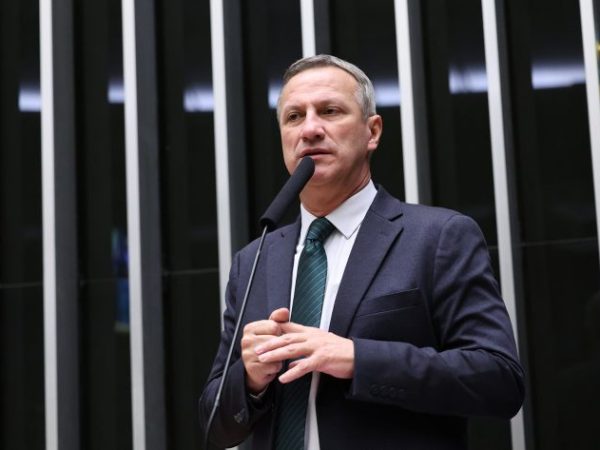 Discussão e votação de propostas legislativas. Dep. Sanderson (PL - RS)