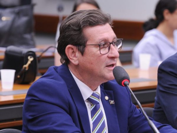 Audiência Pública - Regras para contratos de produtos industrializados. Dep. Rodrigo da Zaeli (PL-MT)