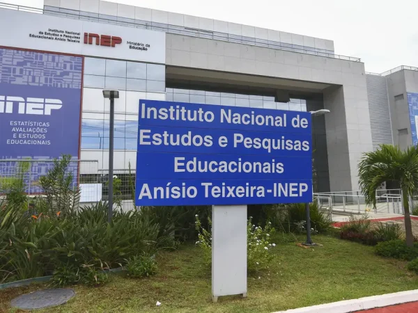 Edifício sede do Instituto Nacional de Estudos e Pesquisas Educacionais Anísio Teixeira (INEP).