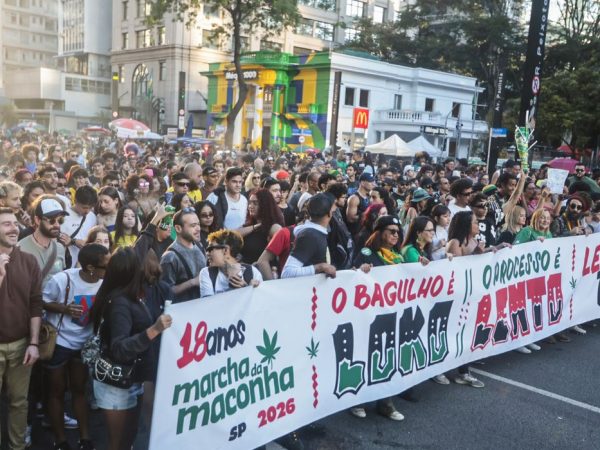 São Paulo (SP), 21/06/2026  - 18ª Marcha da Maconha na avenida Paulista. 
Foto: Paulo Pinto/Agência Brasil