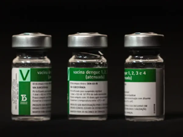 Brasília (DF), 25/11/2025 - Vacina da dengue do Instituto Butantan, primeira do mundo em dose única, é aprovada pela Anvisa. Foto: Instituto Butantan/Divulgação