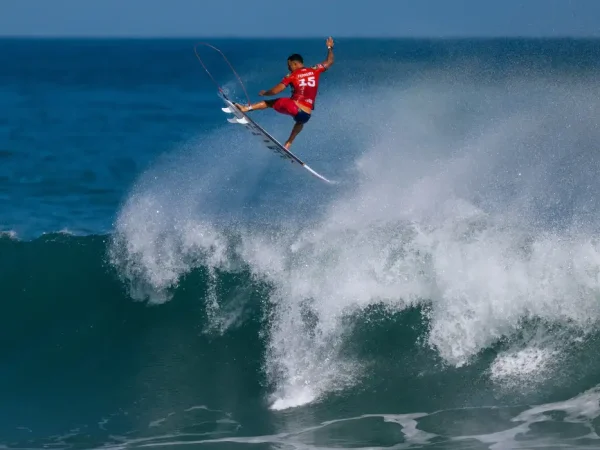 Italo Ferreira, wsl, saquarema, surfe