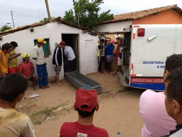 Três mortes foram registradas em Jandaíra na madrugada desta terça (23) (Foto: Eurípedes Dias )