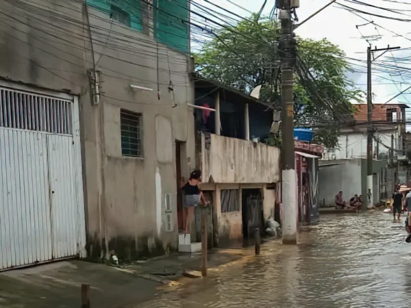 São Paulo (SP) 05/02/2025 -  Moradores do Jardim Pantanal enfrentam crise após alagamentos .
Foto: Letycia Bond/Agência Brasil