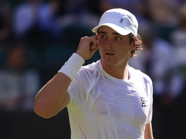 João Fonseca durante partida em Wimbledon
30/06/2025 REUTERS/Andrew Couldridge
