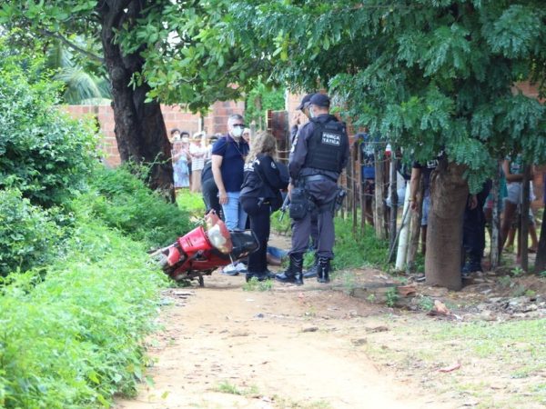 José Lucas Tavares Nunes estava em uma moto. Crime aconteceu em Mossoró — Foto: Marcelino Neto/Blog O Câmera