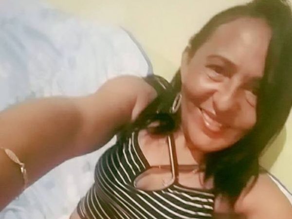 Morta a tiros, Katiana Vieira da Silva tinha 42 anos. (Foto: Arquivo pessoal)