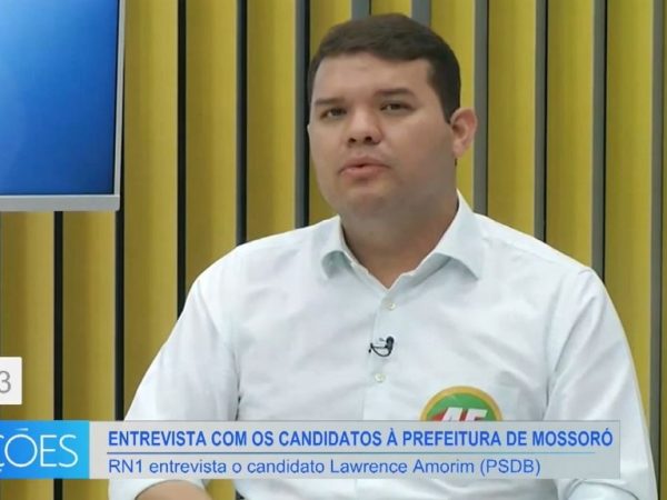 Lawrence (PSDB) concede entrevista ao RN1 — Foto: Inter TV Costa Branca/Reprodução