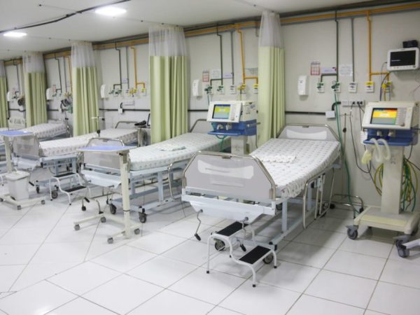 Leitos de UTI Covid-19 Hospital Belarmina Monte, em São Gonçalo do Amarante — Foto: Ariel Dantas