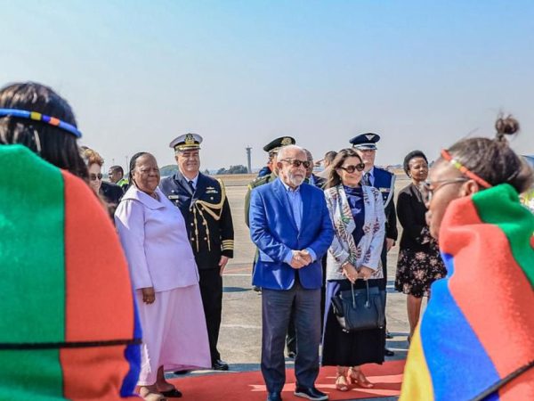 Presidente brasileiro visitará também Angola e São Tomé e Príncipe. — Foto: Ricardo Stuckert/PR