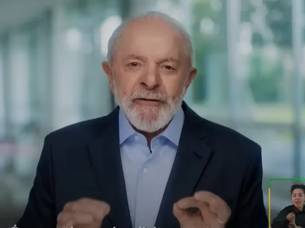 Pronunciamento presidente Lula rede nacional de rádio e TV