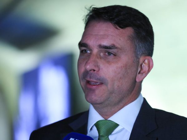 Brasília (DF), 16/09//2025  -  Senador, Flávio Bolsonaro durante entrevista. Foto: Lula Marques/Agência Brasil