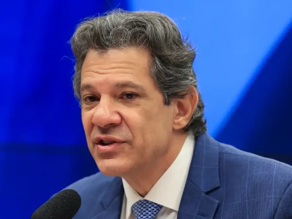 Brasília (DF), 11/06/2025  - O ministro da Fazenda, Fernando Haddad, durante audiência pública conjunta,  promovida pelas comissões de Finanças e Tributação e de Fiscalização Financeira e Controle da Câmara dos Deputados. Foto: Lula Marques/Agência Brasil