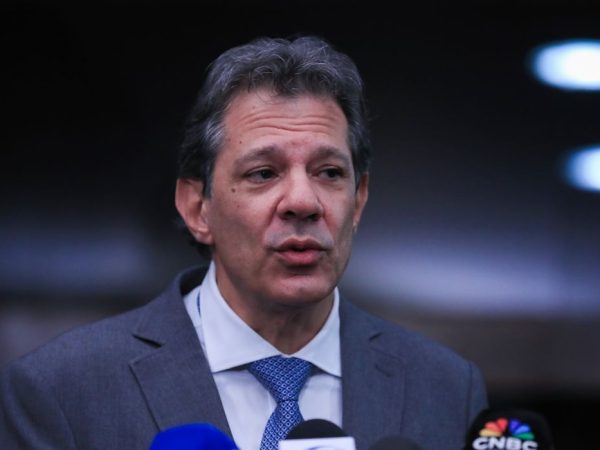 Brasília - 07/10/2025 - Ministro da Fazendo, Fernando Haddad,  durante coletiva após reunião com o presidente do Congresso, Davi Alcolumbre. Foto: Lula Marques/ Agência Brasil.