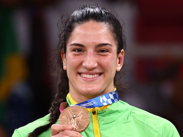 Gaúcha se tornou a 1ª judoca do país a faturar três medalhas olímpicas. — Foto: © Reuters/Sergio Perez