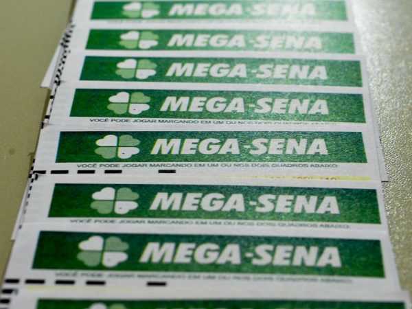 mega_sena_mcajr_abr_2904223677 Bilhetes de aposta da mega-sena