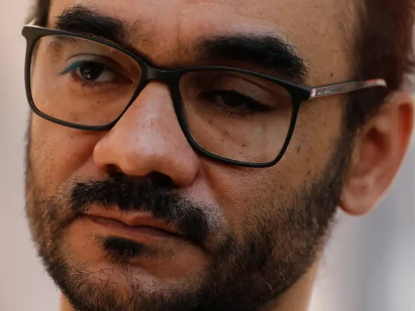 São Paulo (SP), 29/03/2023 - O novo julgamento do caso do fotógrafo Sérgio Silva, que perdeu a visão ao ser alvejado por bala de borracha num protesto em 2013, é adiado no Tribunal de Justiça de São Paulo.  Foto: Fernando Frazão/Agência Brasil