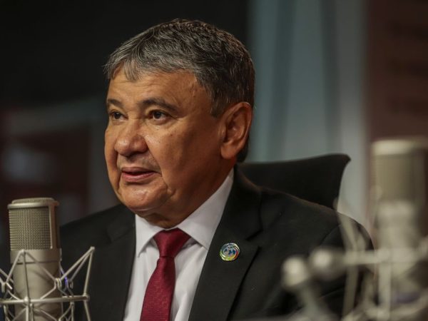 Brasília (DF), 22/07/2025 - Wellington Dias(Desenvolvimento Social), participa do programa, Bom dia Ministro, nos estúdios da Empresa Brasil de Comunicação (EBC).
Foto: Joédson Alves/Agência Brasil