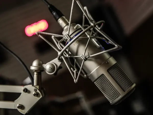 Rádio, microfone