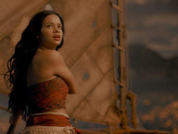 mna-tp2-0088883 Catherine Lagaʻaia assume o papel de Moana, a jovem aventureira determinada que conduz a história. — Foto: Divulgação