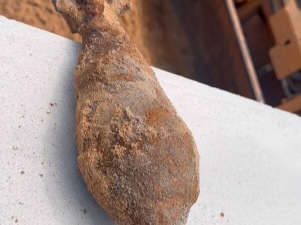 Artefato explosivo encontrado em residência em Capim Macio — Foto: Divulgação
