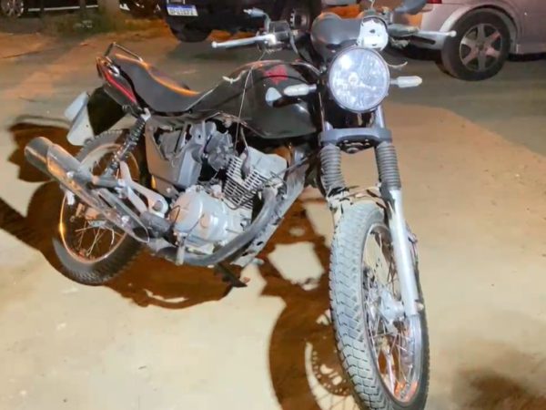 Polícia investiga se modificação na moto pode ter causado acidente — Foto: Flávio Fernandes/TV Cabo Branco