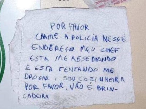 Jovem escreveu pedido de socorro em guardanapo e enviou o bilhete junto com lanche — Foto: Guarda Municipal de Chapecó/Divulgação
