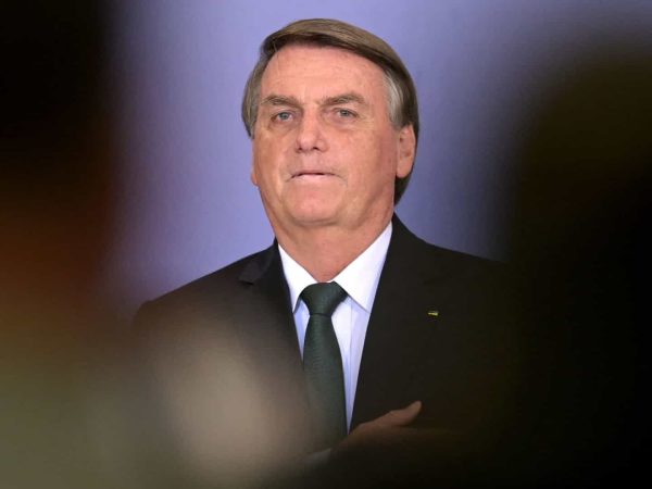 Bolsonaro disse que a decisão não depende da presença de seu maior rival na disputa pelo Palácio do Planalto — Foto: © Getty