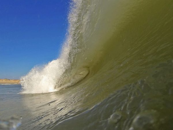 Alerta da Marinha é de ondas de até 2,5 metros no litoral do RN até o Maranhão — Foto: Eros Sena