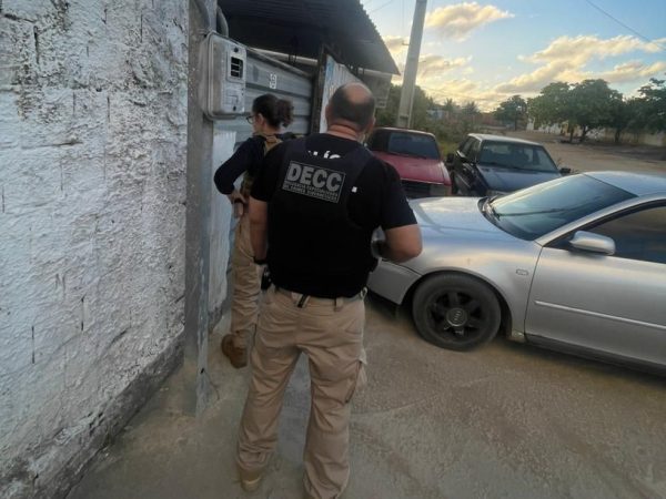 Polícia Civil prende homem que teria oferecido dinheiro para sair com adolescente em João Pessoa — Foto: Divulgação/Polícia Civil da Paraíba