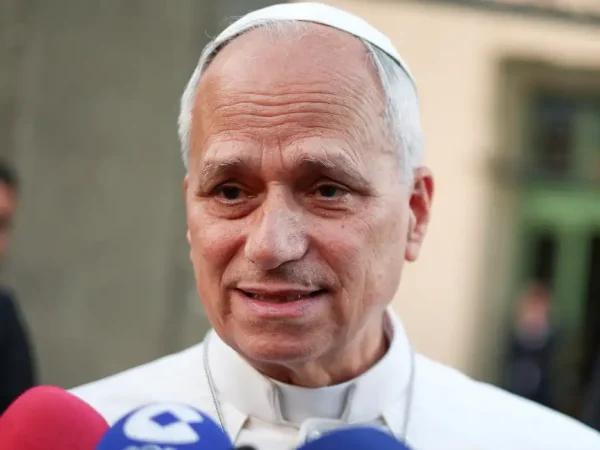 Papa Leão 14 deixa a residência papal em Castel Gandolfo para retornar ao Vaticano
16 de junho de 2026 REUTERS/Guglielmo Mangiapane