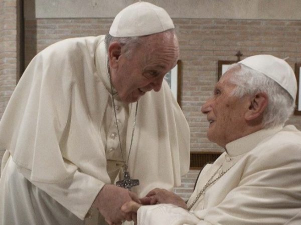 O Papa Emérito Bento XVI morreu aos 95 anos. — Foto: Vaticano