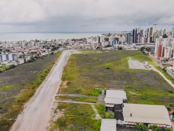 Espaço onde será construído o Parque da Cidade, no antigo Aeroclube, em João Pessoa — Foto: Sérgio Lucena/Divulgação
