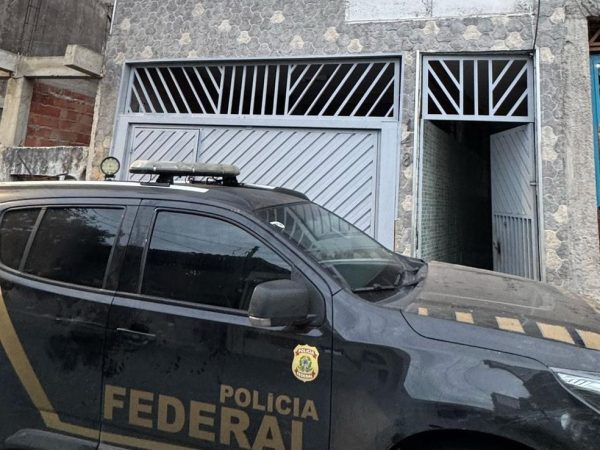 Polícia Federal cumpre mandados em SP contra suspeitos de hackear site e desviar dinheiro de prefeitura na PB — Foto: Divulgação/Polícia Federal