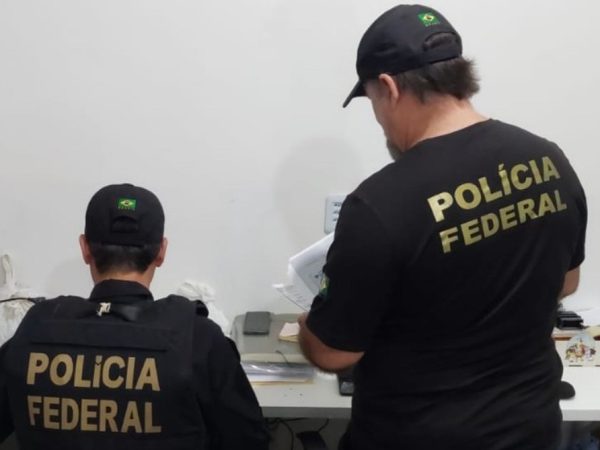 Polícia Federal investiga esquema de falsificação de documentos para emissão de certificados para vigilantes, na Paraíba — Foto: Polícia Federal/Divulgação