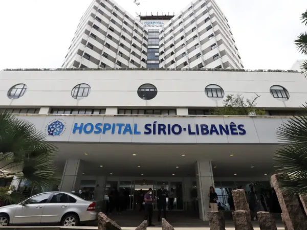 São Paulo (SP), 10/12/2023 - Fachada do Hospital Sírio-Libanês, aonde o presidente da República Luíz Inácio Lula da Silva passa por uma cirurgia. Foto: Paulo Pinto/Agencia Brasil