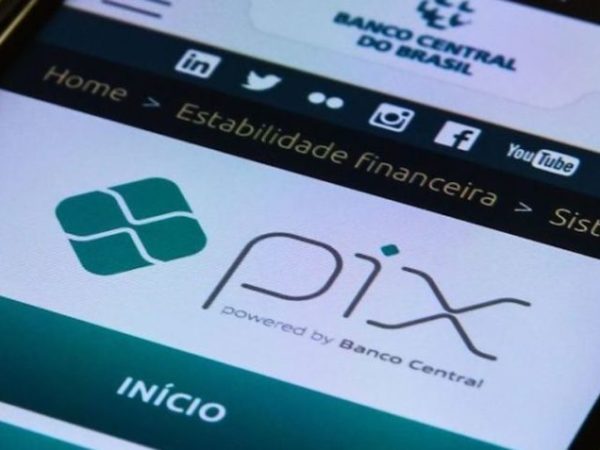 O número de transações realizadas via Pix em 1 dia bateu recorde no dia 20 de dezembro deste ano. — Foto: Marcello Casal Jr./Agência Brasil