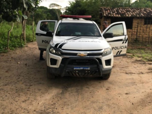 Homem é suspeito de manter a jovem presa em uma casa na zona rural de Cuité de Mamanguape — Foto: Reprodução/TV Cabo Branco