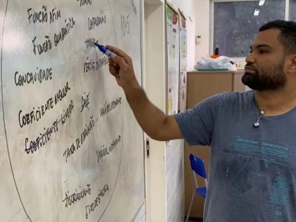 Professor potiguar é finalista em olimpíada nacional sobre ensino da matemática — Foto: Divulgação