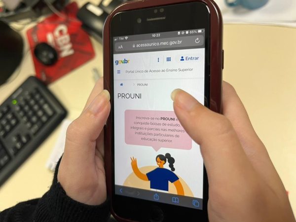 Na Paraíba, Prouni oferece 2.346 bolsas para o segundo semestre — Foto: Luana Silva/g1