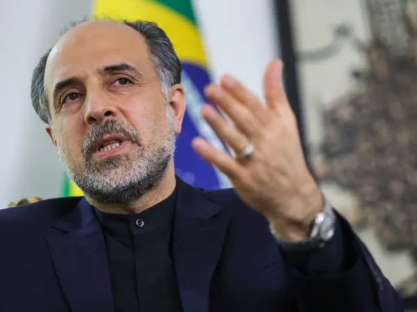 Brasília (DF) 30/03/2026 O embaixador do Irã, Abdollah Nekounam Ghadiri, durante entrevista exclusiva à Agência Brasil Foto: Fabio Rodrigues-Pozzebom/ Agência Brasil