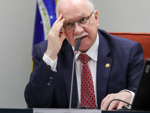 Brasília (DF) 09/12/2024  O ministro do STF,  Edson Fachin, relator do recurso que trata da relação entre motoristas e plataformas digitais de transporte, preside audiência pública para tratar do tema  Foto: Fabio Rodrigues-Pozzebom/ Agência Brasil